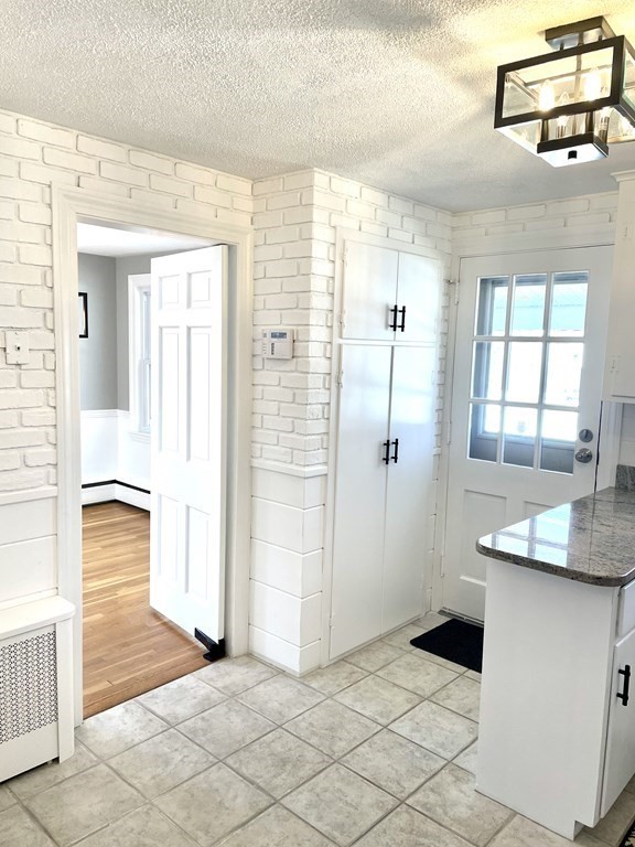 29 St James Road Shrewsbury, MA 01545 - Photo 13 of 34 Gallery Image 13