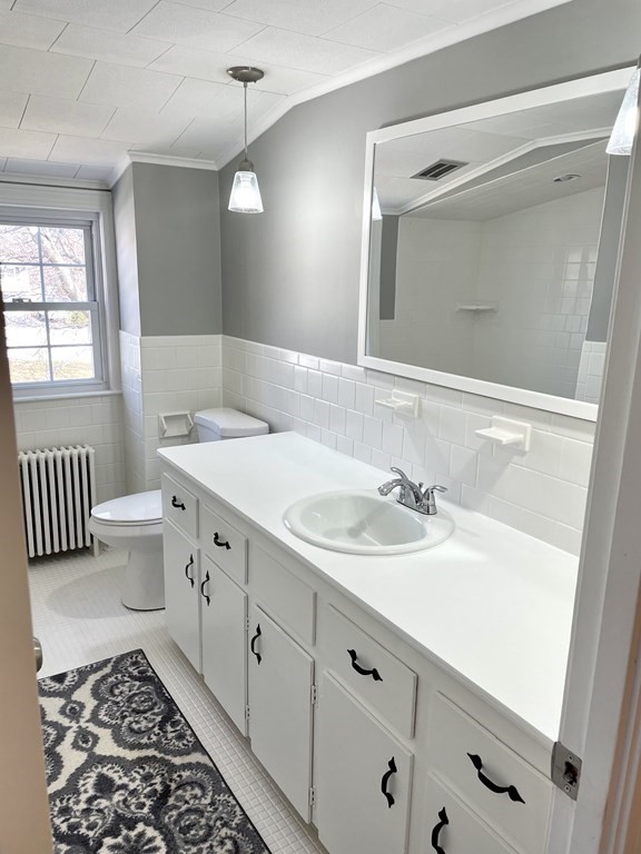 29 St James Road Shrewsbury, MA 01545 - Photo 32 of 34 Gallery Image 32
