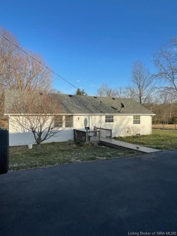 4114 East Shorts Corner Road Pekin, IN 47165 - Photo 2 of 20 Gallery Image 2