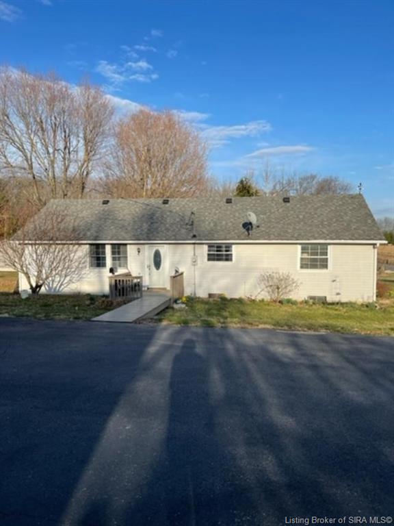 4114 East Shorts Corner Road Pekin, IN 47165 - Photo 3 of 20 Gallery Image 3