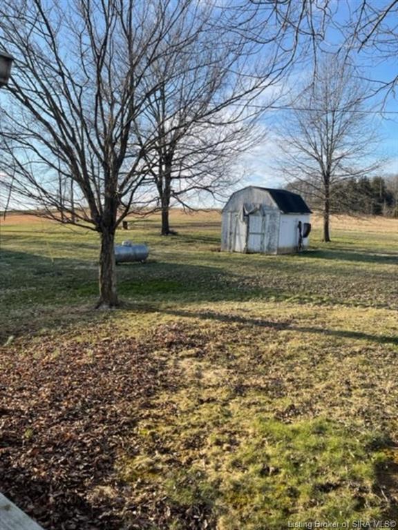 4114 East Shorts Corner Road Pekin, IN 47165 - Photo 9 of 20 Gallery Image 9