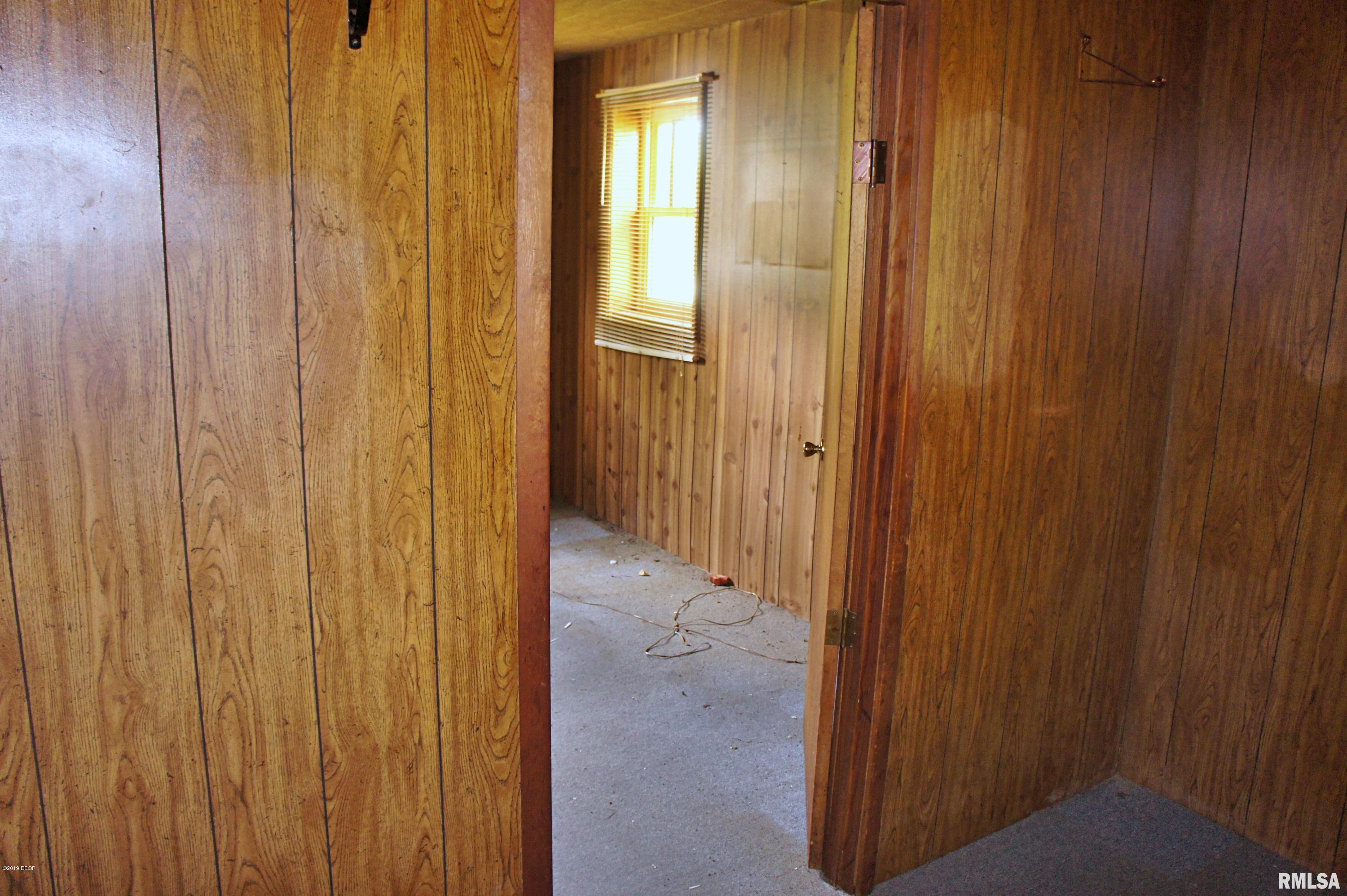 3221 Old Marion Road Metropolis, IL 62960 - Photo 13 of 27