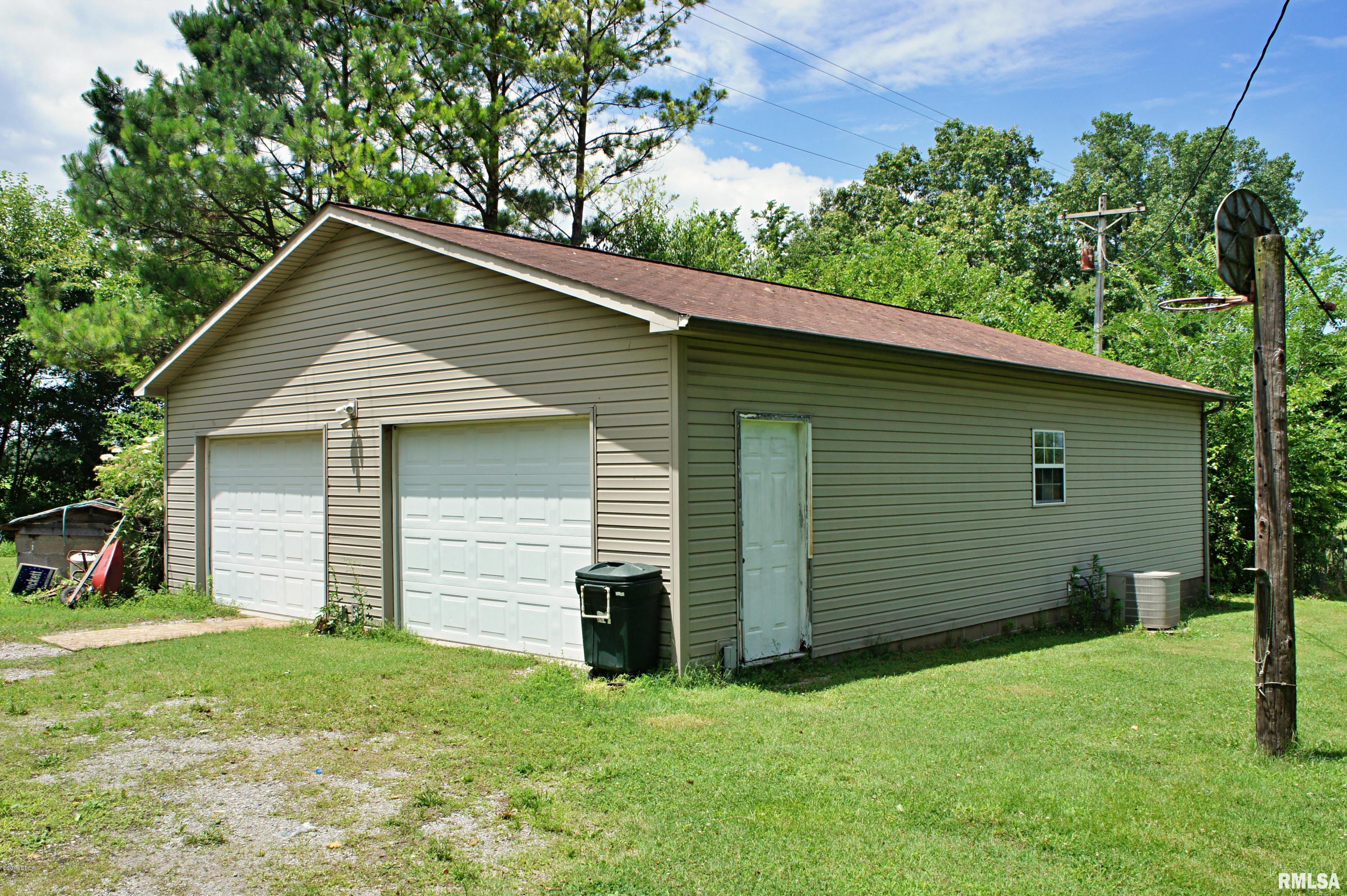 3221 Old Marion Road Metropolis, IL 62960 - Photo 7 of 27
