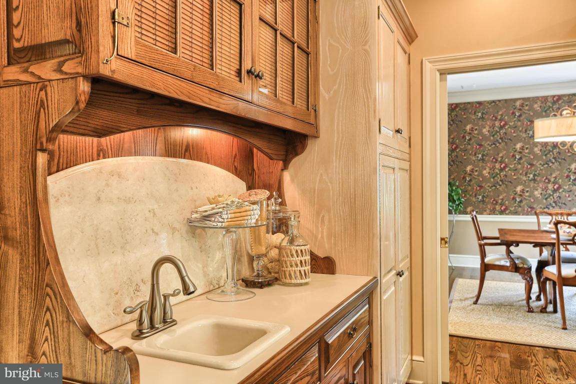 2543 Shenck Road Manheim, PA 17545 - Photo 13 of 45