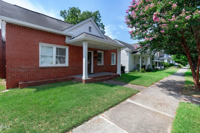$595,900 | 320 East Cabarrus Street, Raleigh, NC 27601