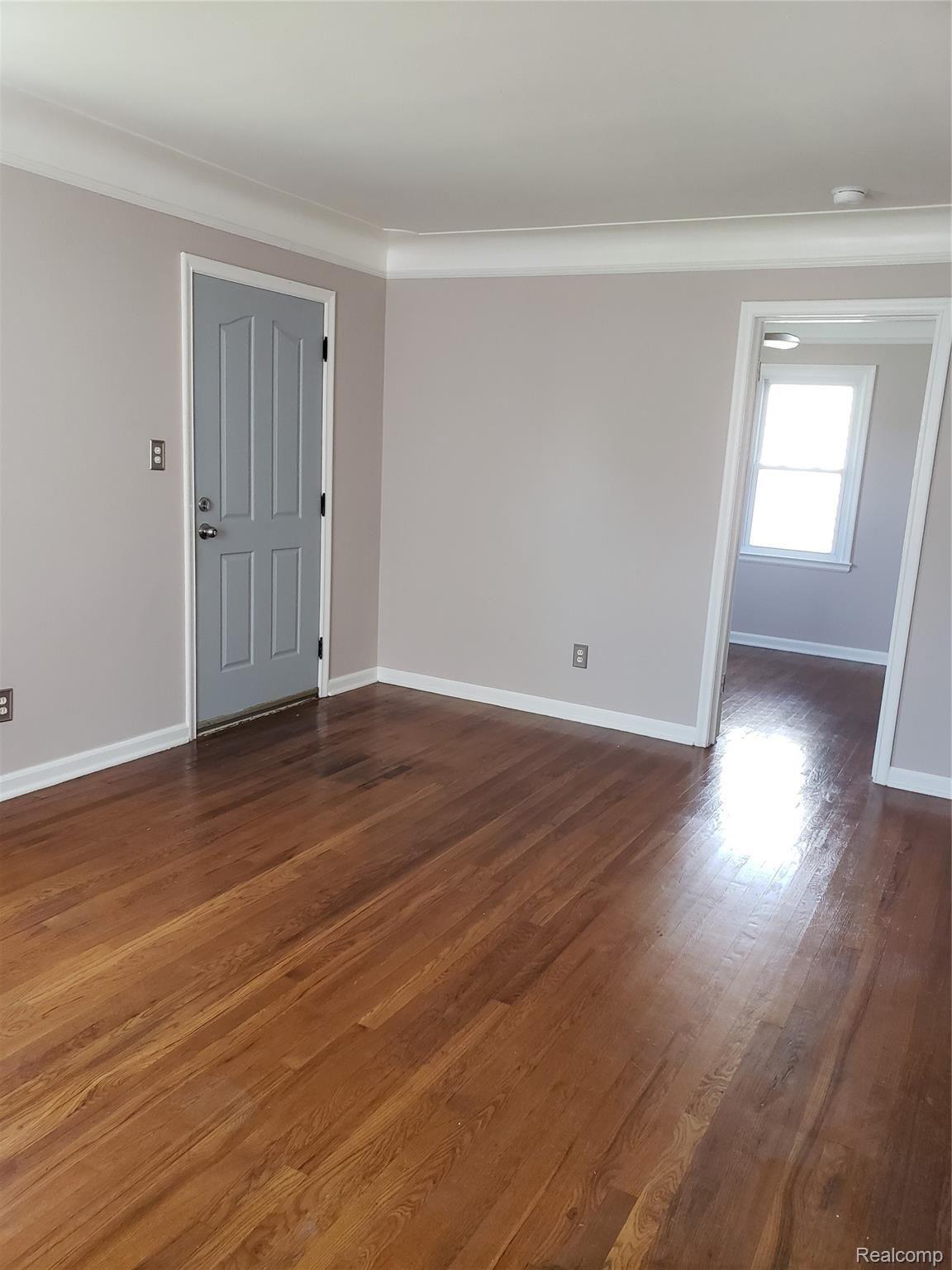 22094 Rausch Avenue Eastpointe, MI 48021 - Photo 26 of 28 20200812_122001.jpg