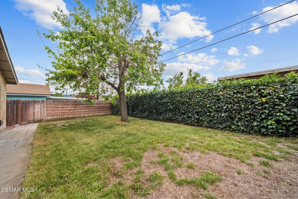 1511 Sequoia Avenue Simi Valley, CA 93063 - Photo 23 of 30 a view of yard with large tree