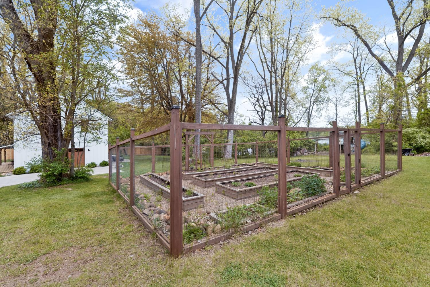 59351 Shafer Brothers Road Three Rivers, MI 49093 - Photo 46 of 50 59351 Shafer Brothers Rd Three-large-063