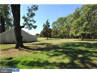 528 Doylestown Road Lansdale, PA 19446 - Photo 21 of 25 Back Yard