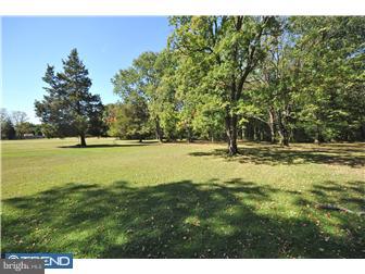 528 Doylestown Road Lansdale, PA 19446 - Photo 22 of 25 Back Yard