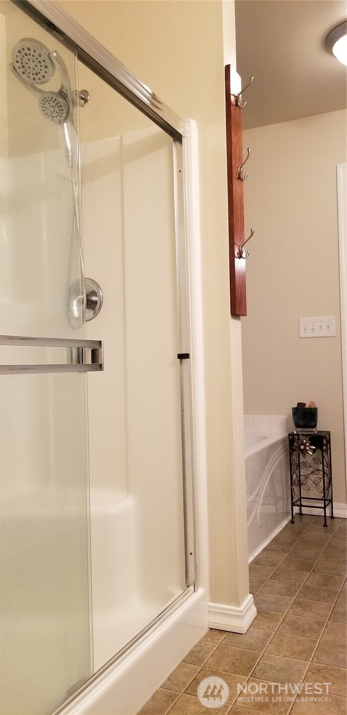 3646 Nimitz Lane Bremerton, WA 98310 - Photo 9 of 15