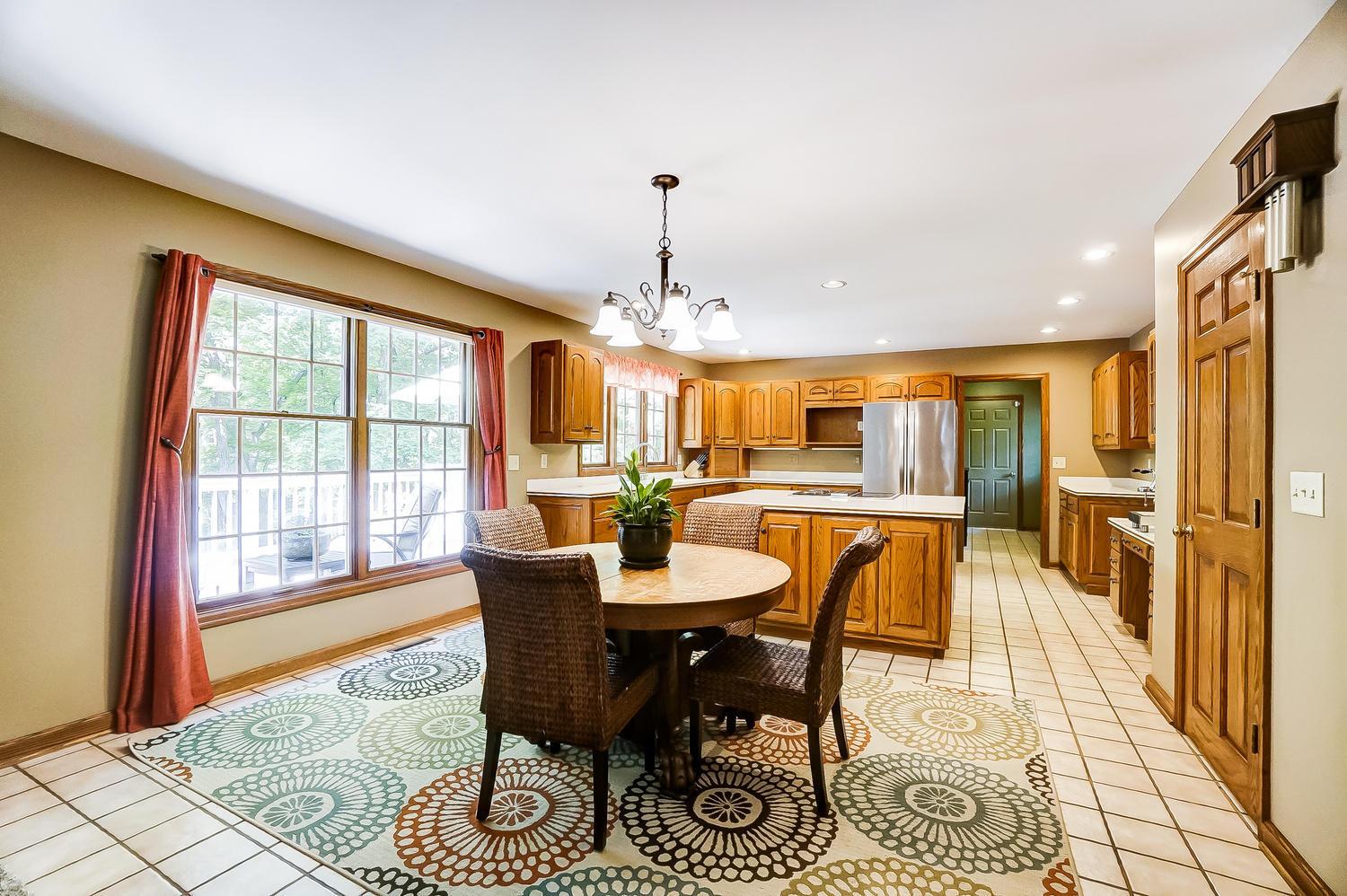 7120 Oakwood Road Circleville, OH 43113 - Photo 13 of 77