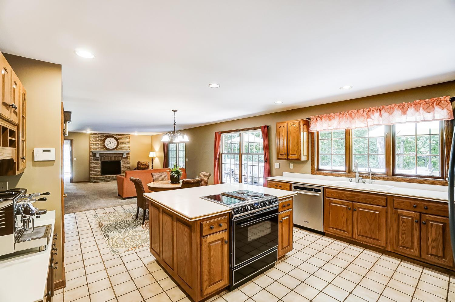 7120 Oakwood Road Circleville, OH 43113 - Photo 16 of 77