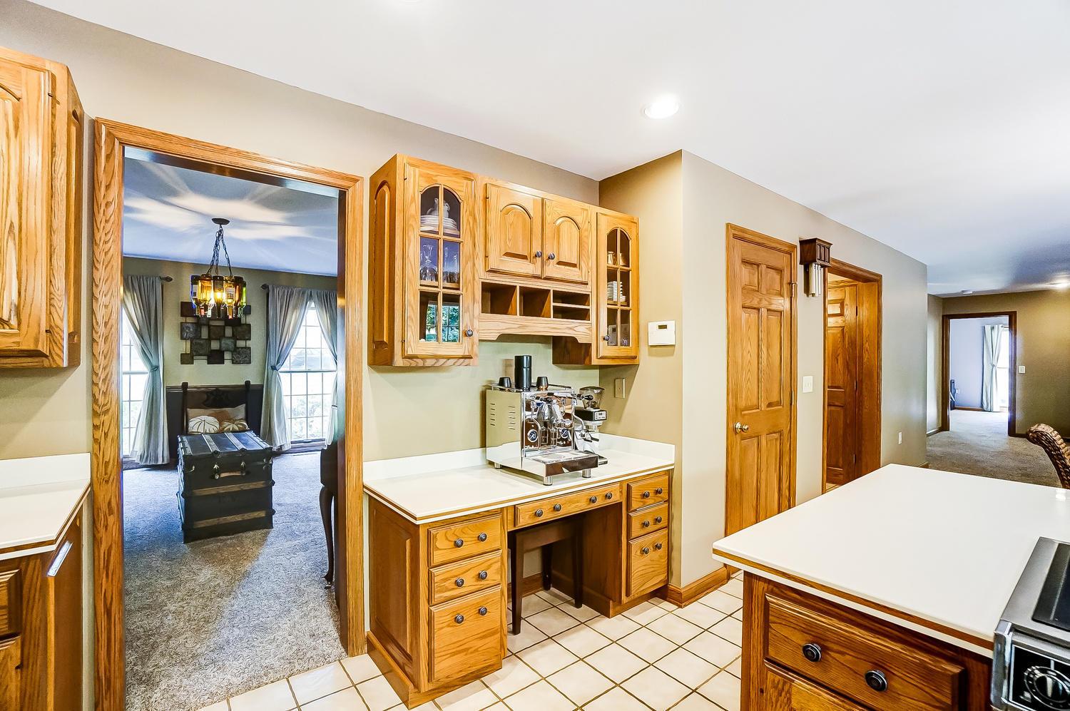 7120 Oakwood Road Circleville, OH 43113 - Photo 19 of 77