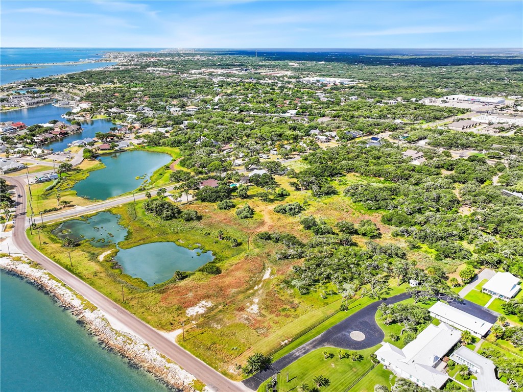 417 Fulton Beach Road Rockport, TX 78382 - Photo 11 of 19