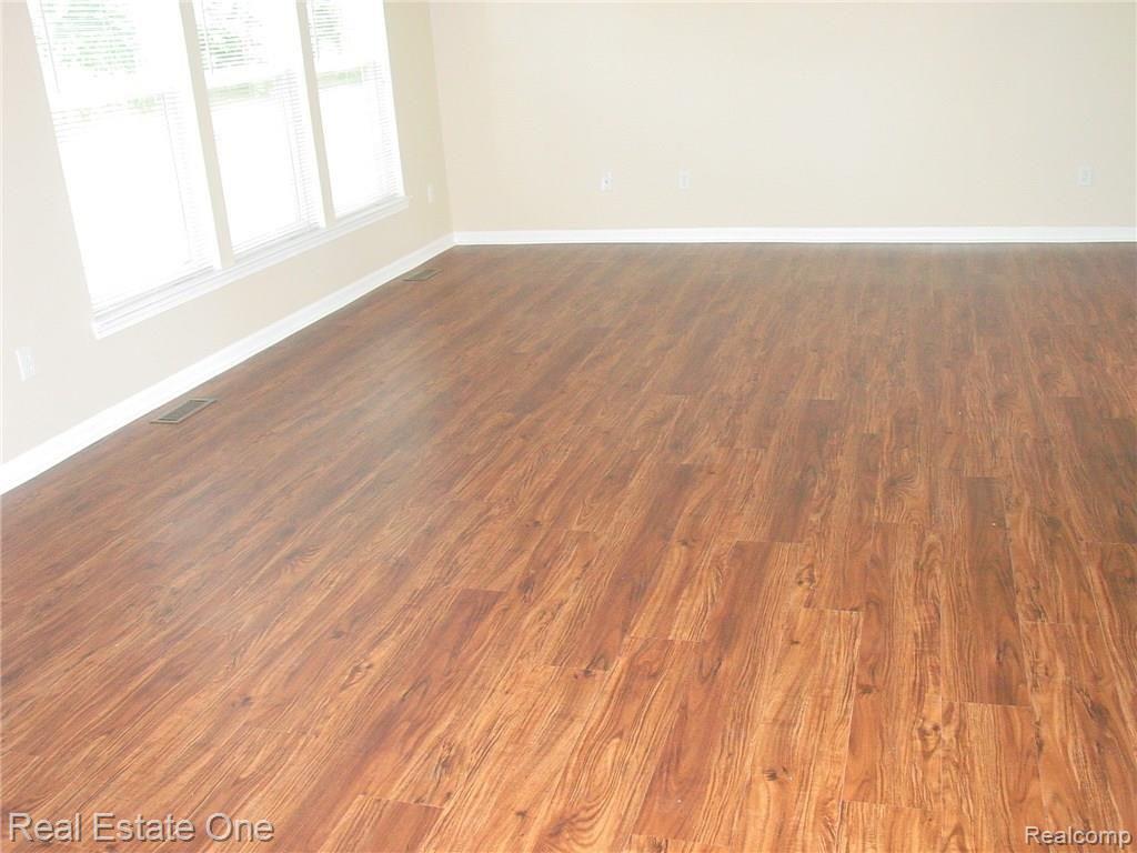 376 Quail Ridge Court Waterford, MI 48327 - Photo 19 of 26 gleaming floors