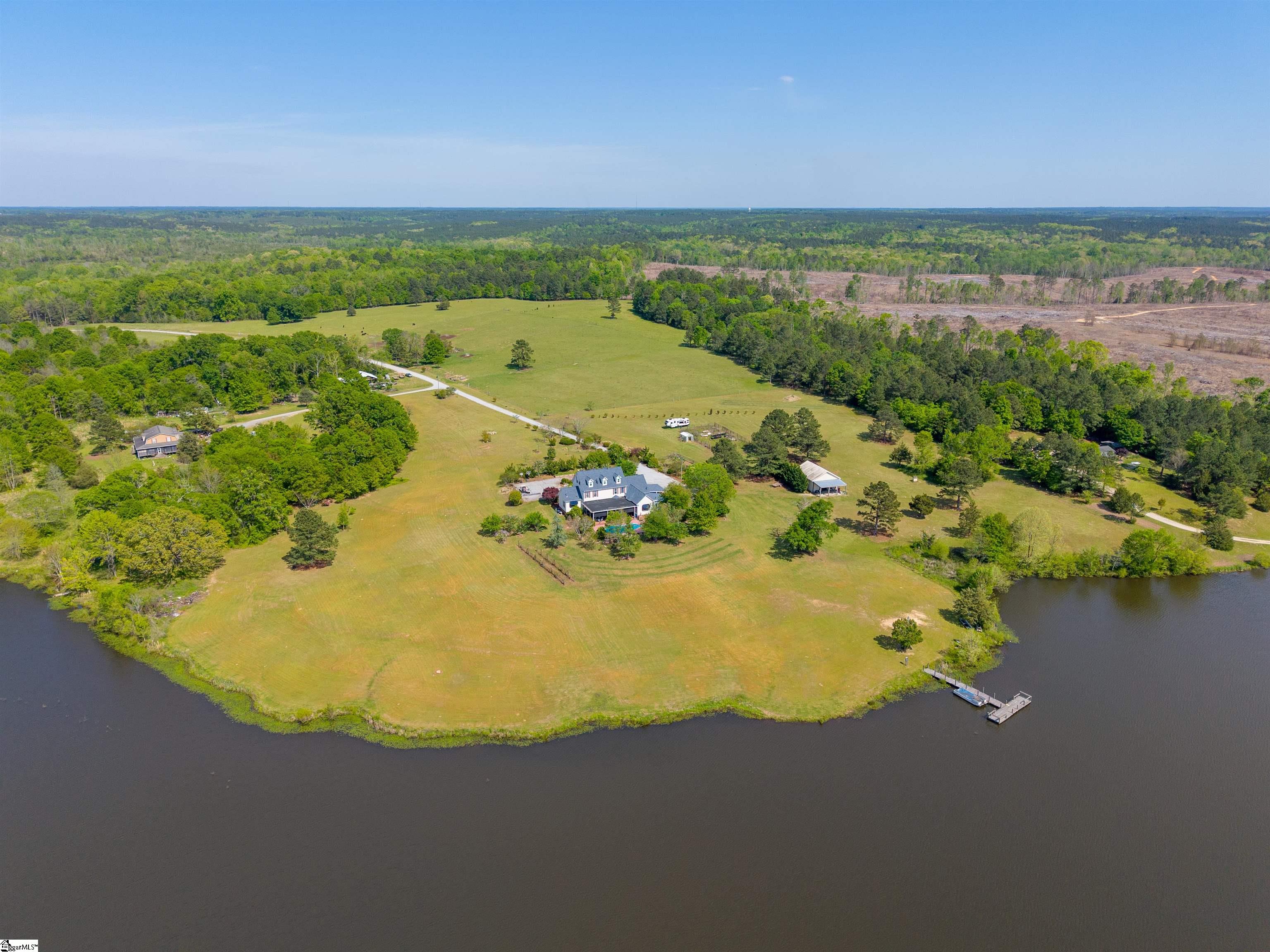 402 Nanaloo A Avenue Waterloo, SC 29384 - Photo 4 of 39