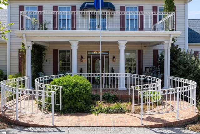 $1,395,384 | 402 Nanaloo A Avenue, Waterloo, SC 29384