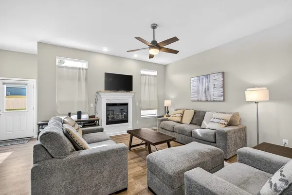 $485,000 | 822 Colt Drive, Belleville, WI 53508