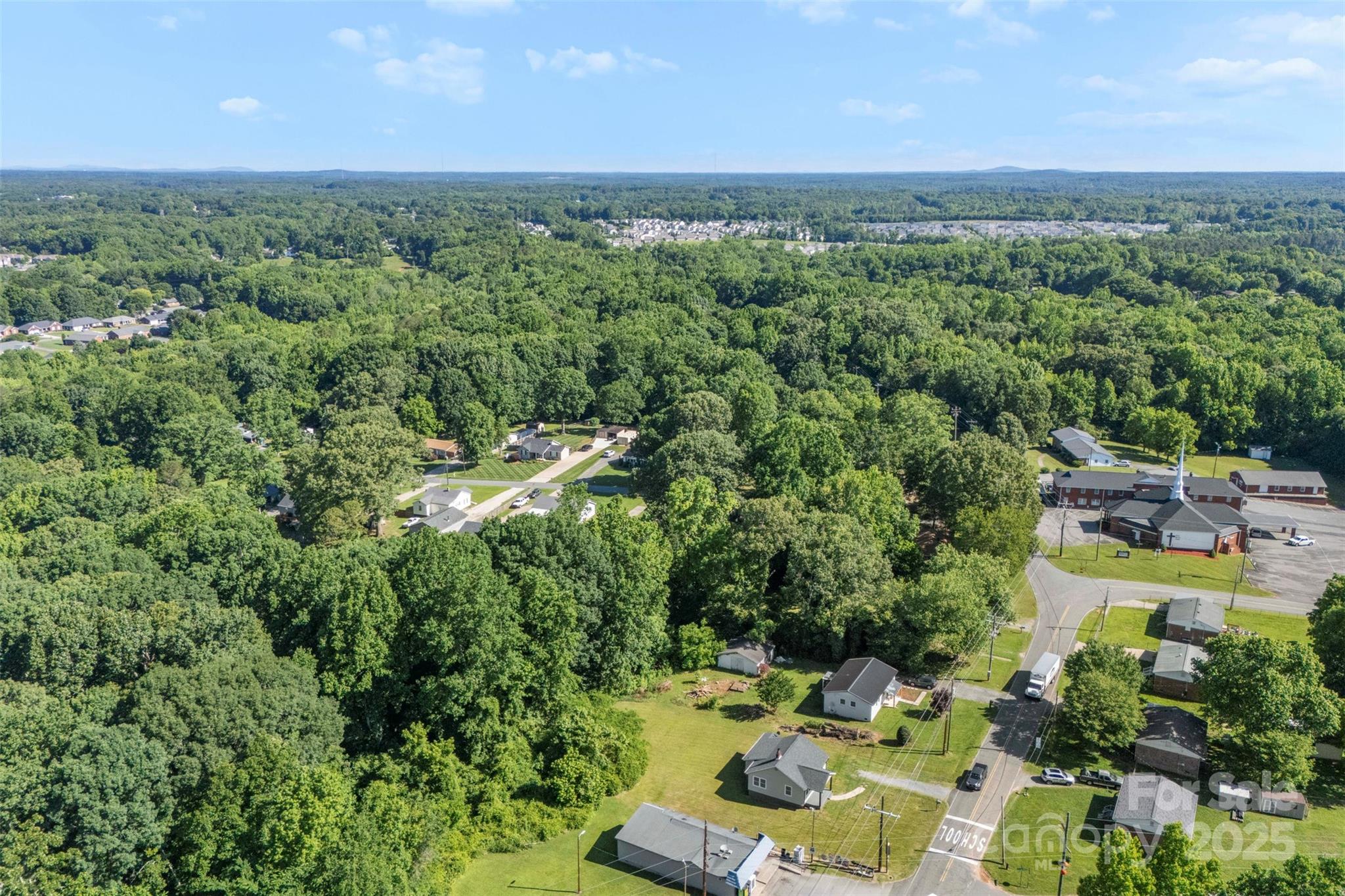 2009 Auten Road Gastonia, NC 28054 - Photo 29 of 30 a view of a lake with houses