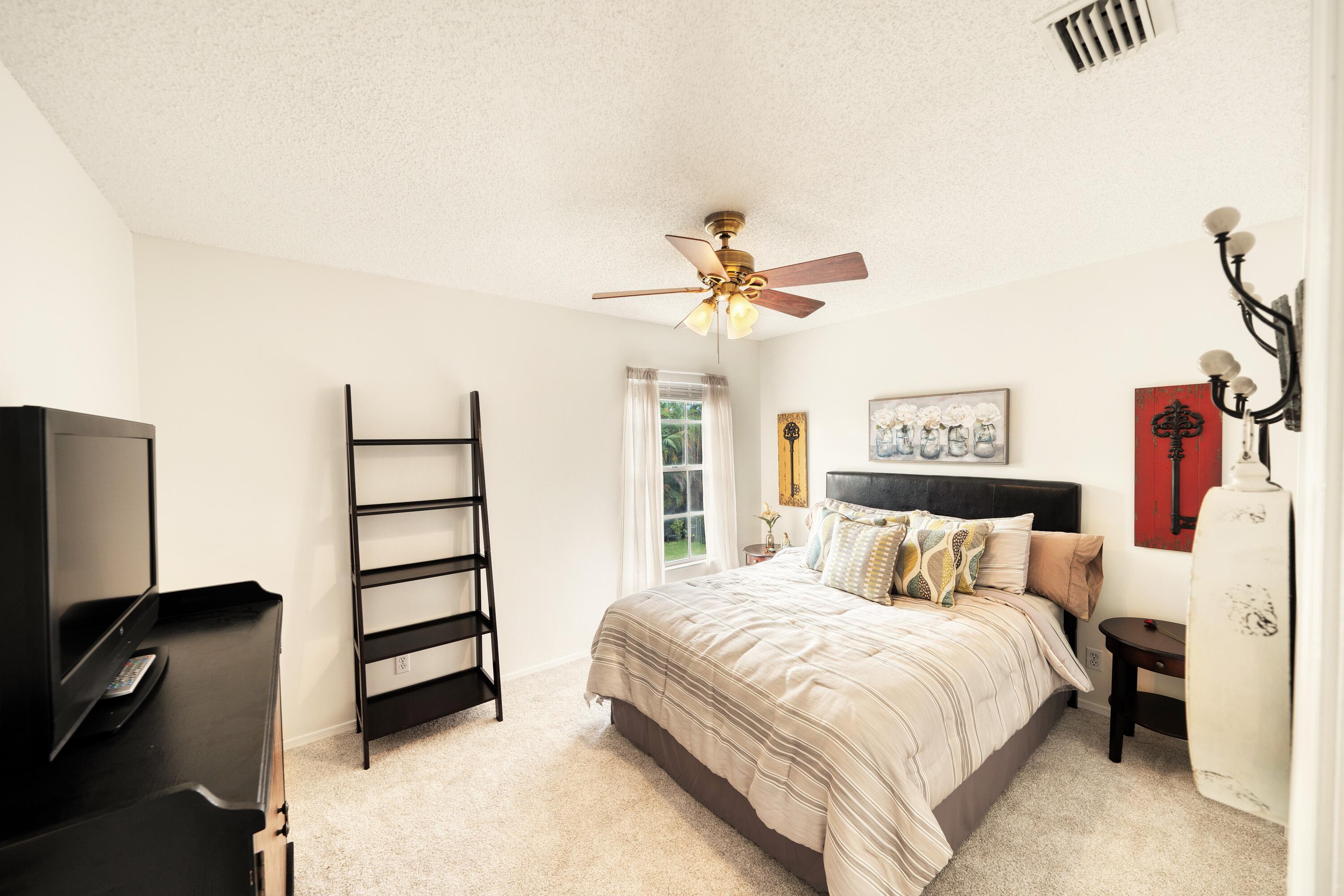 12084 Quilting Lane Boca Raton, FL 33428 - Photo 33 of 53 31