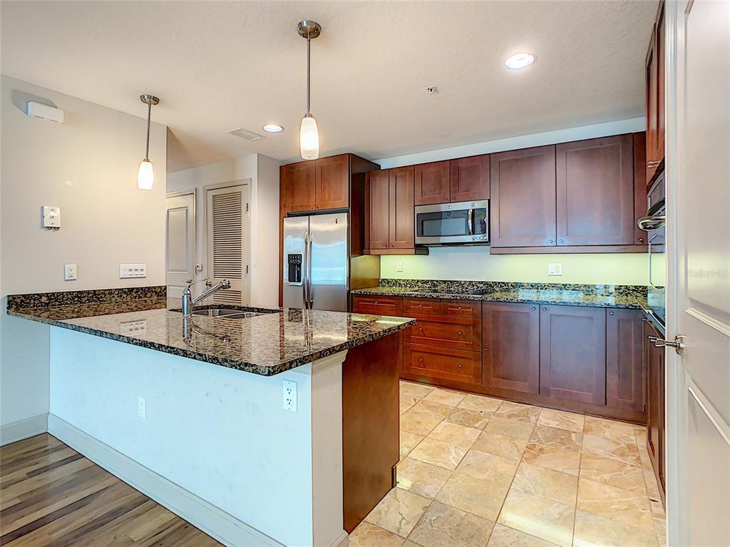 100 South Eola Drive, Unit 607 Orlando, FL 32801 - Photo 18 of 63