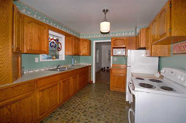 3515 West Strong Road Spokane, WA 99208 - Photo 1 of 8 Gallery Image 1