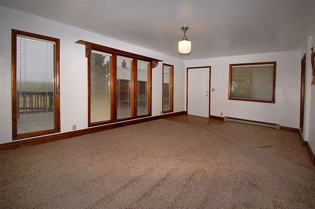 3515 West Strong Road Spokane, WA 99208 - Photo 3 of 8 Gallery Image 3