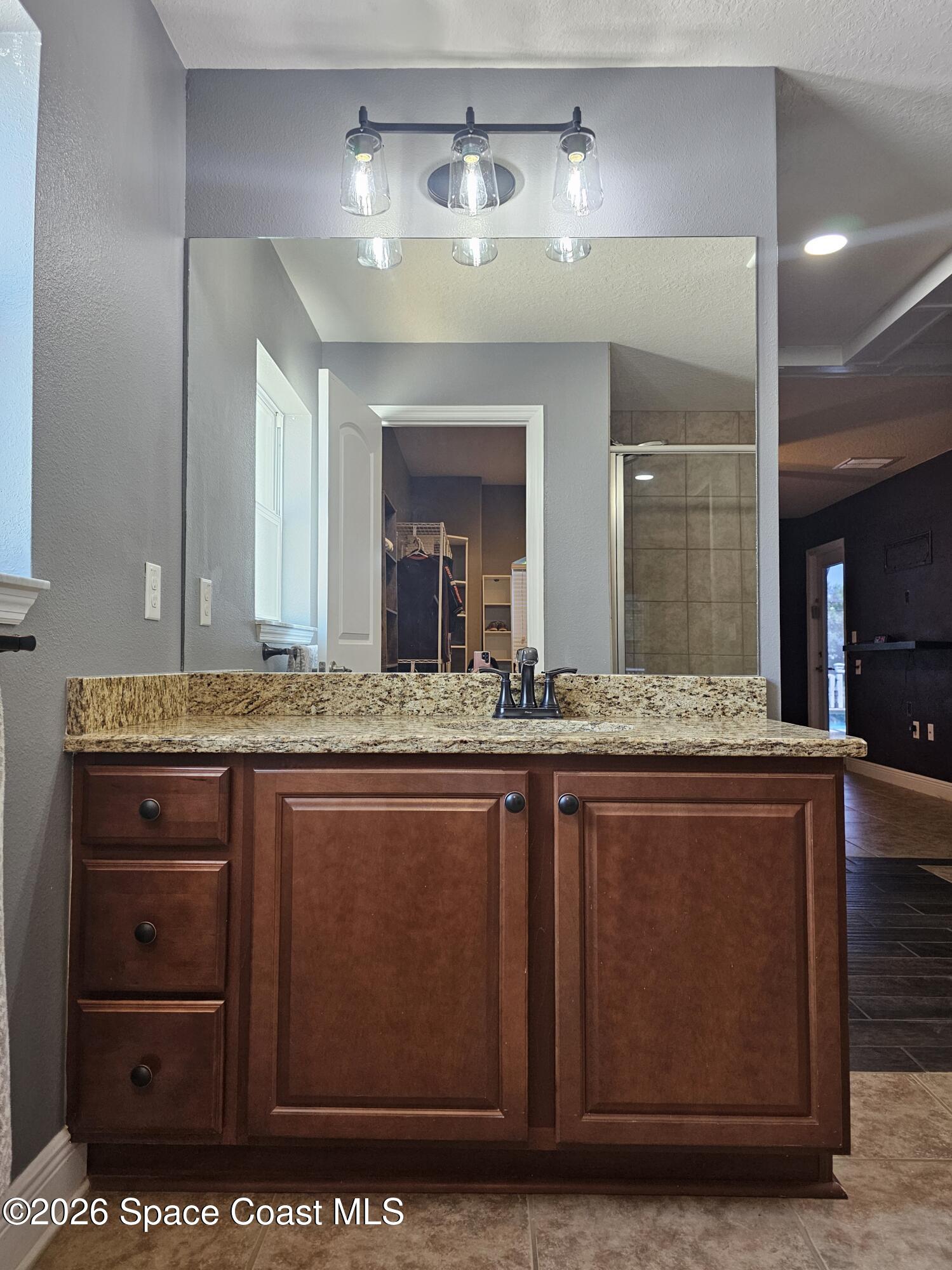 4498 Lady Hawk Way Melbourne, FL 32904 - Photo 37 of 71 Primary Bathroom