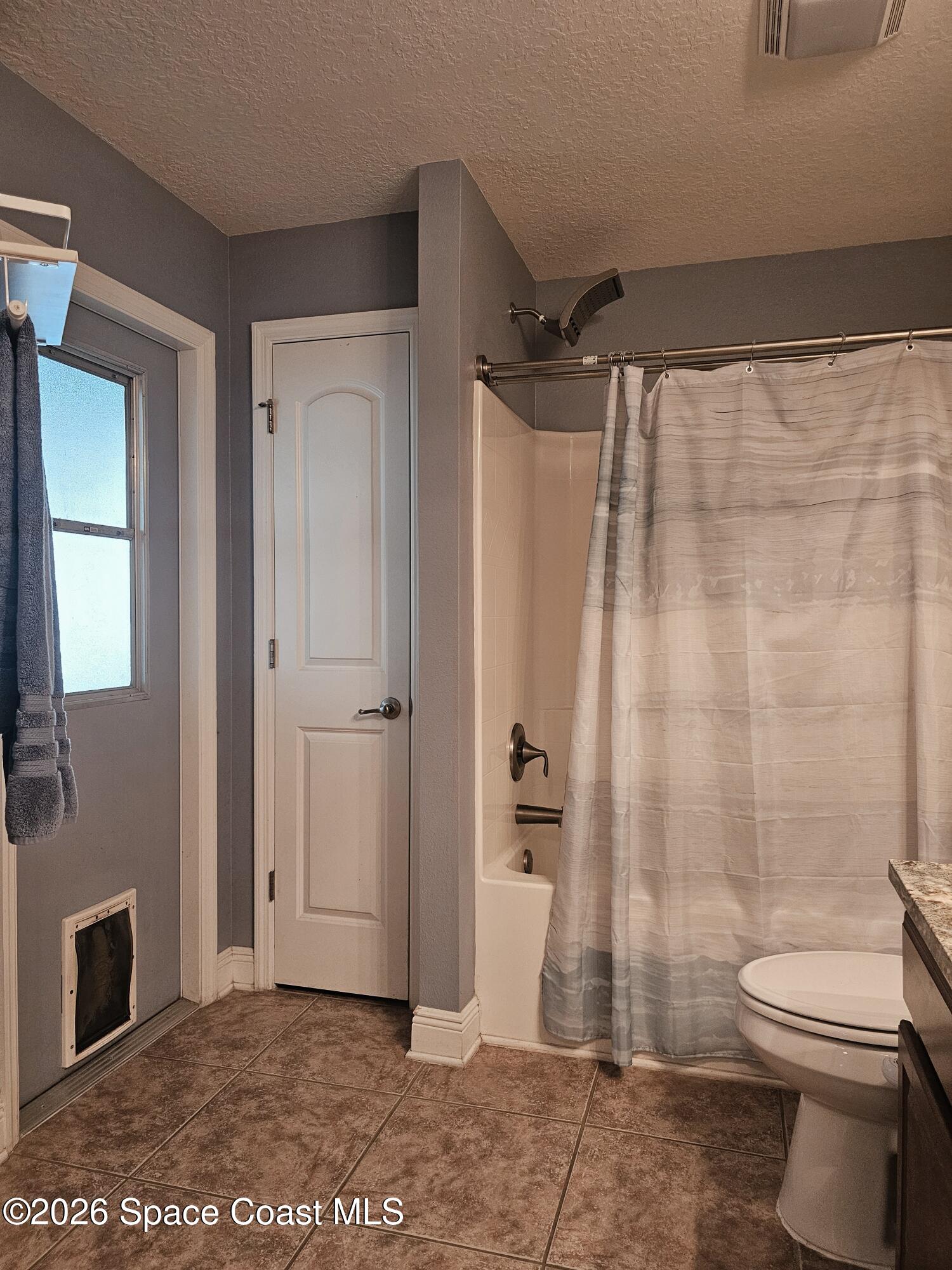 4498 Lady Hawk Way Melbourne, FL 32904 - Photo 47 of 71 2nd Bathroom