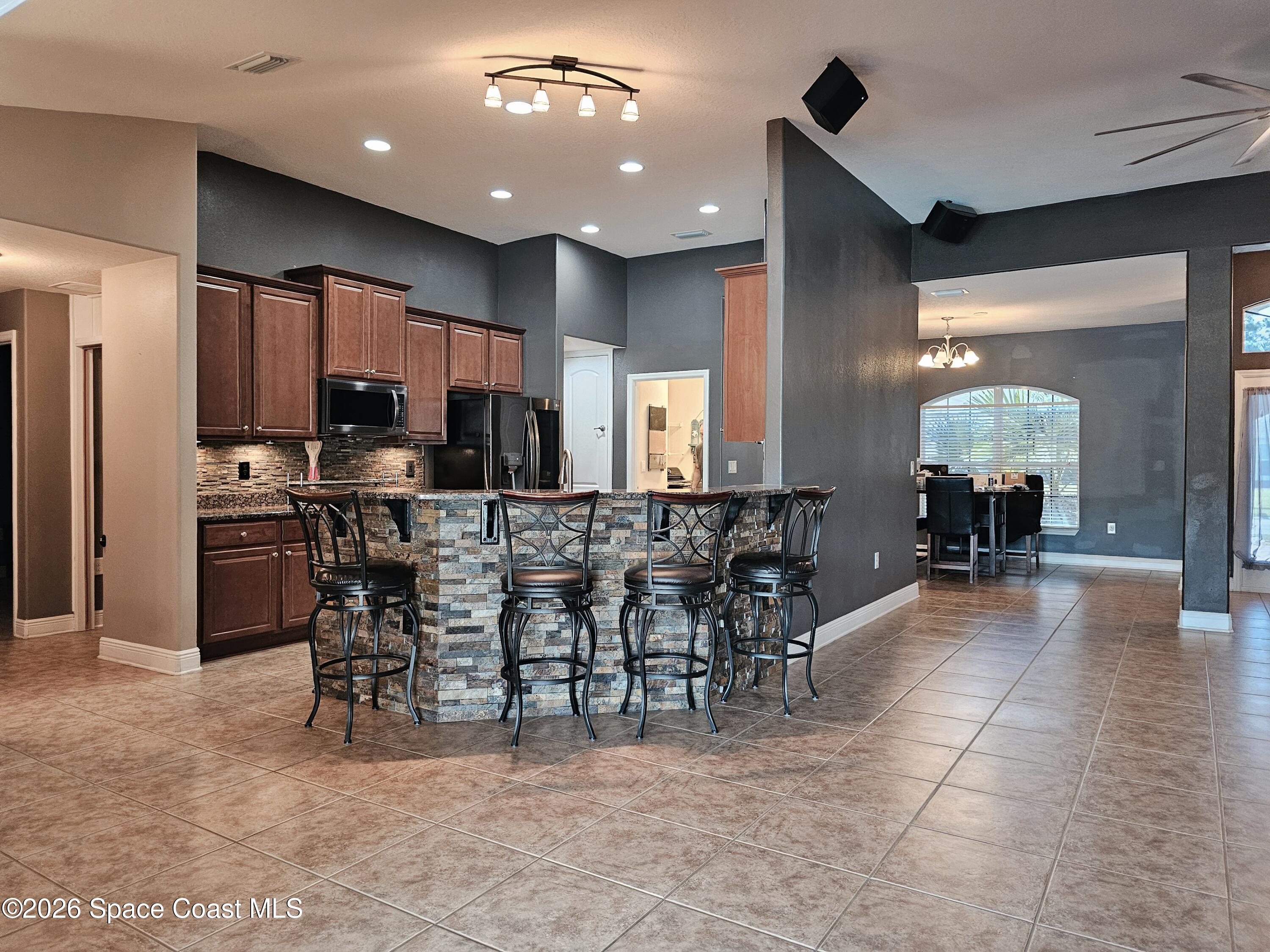 4498 Lady Hawk Way Melbourne, FL 32904 - Photo 10 of 71 Kitchen