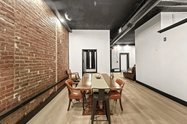 $3,000 | 136 Court Street, Unit 2, Binghamton, NY 13901