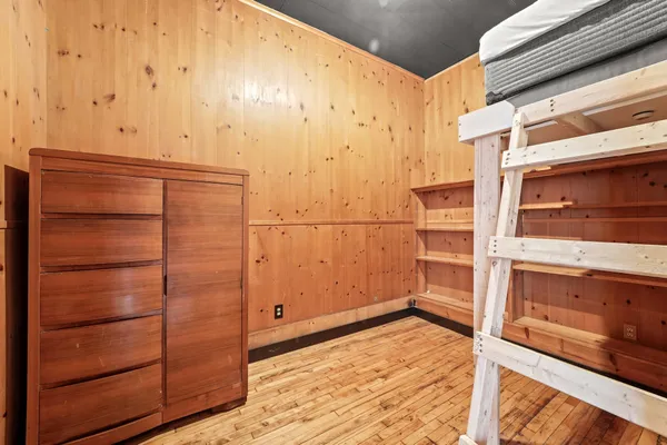 $3,000 | 136 Court Street, Unit 2, Binghamton, NY 13901