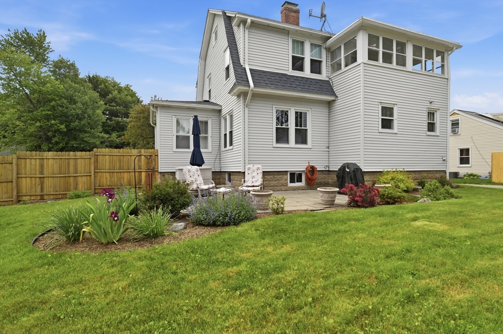 15 Ripley Street Wilbraham, MA 01095 - Photo 33 of 41