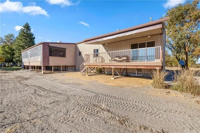 $1,450,000 | 3488 River Road, Colusa, CA 95932