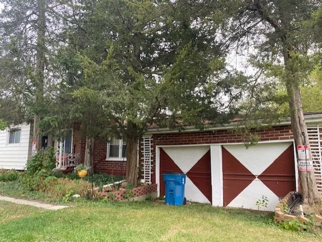 a view of backyard of house