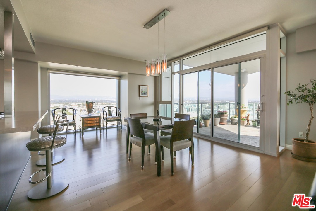 13600 Marina Pointe Drive, Unit 1503 Marina del Rey, CA 90292 - Photo 11 of 32