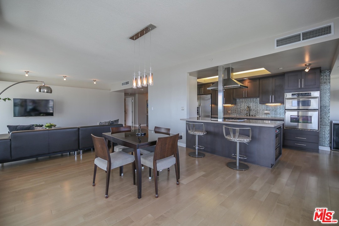 13600 Marina Pointe Drive, Unit 1503 Marina del Rey, CA 90292 - Photo 25 of 32