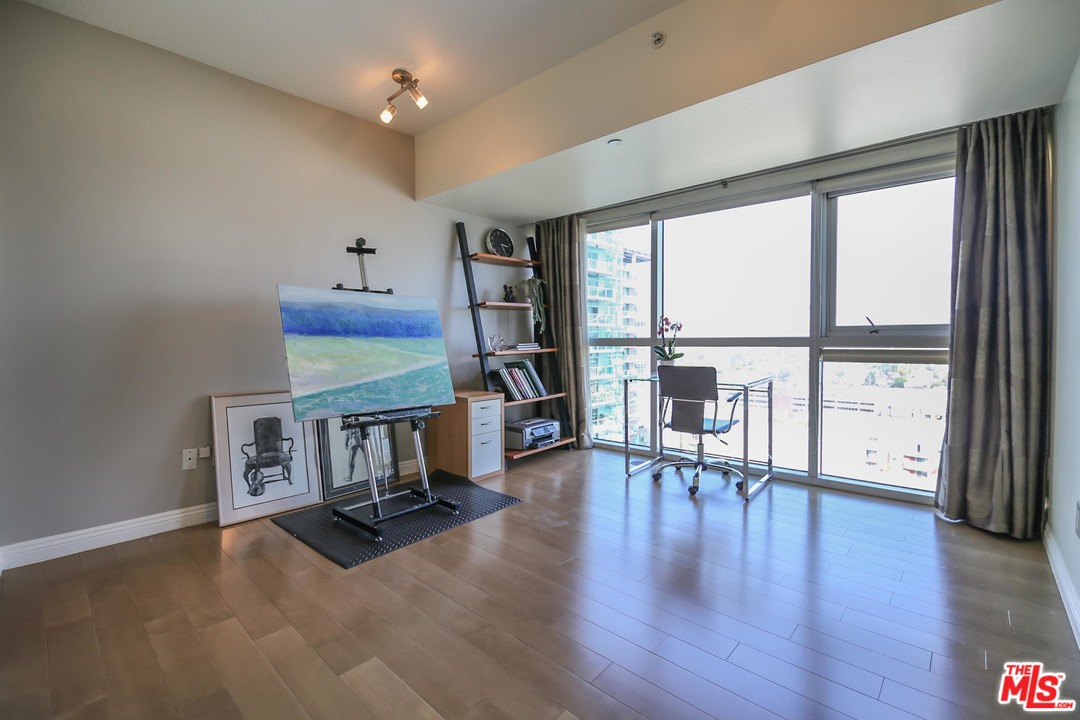 13600 Marina Pointe Drive, Unit 1503 Marina del Rey, CA 90292 - Photo 31 of 32