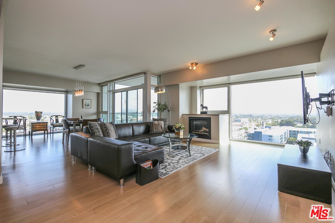 13600 Marina Pointe Drive, Unit 1503 Marina del Rey, CA 90292 - Photo 8 of 32