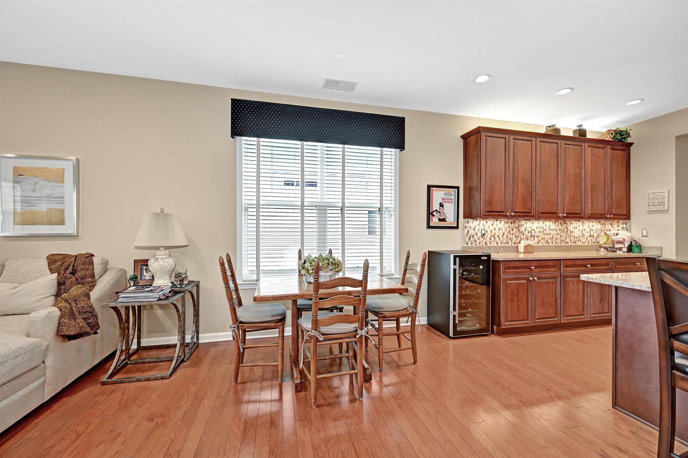 20 Denerail Road Manalapan, NJ 07726 - Photo 12 of 52 06-Kitchen