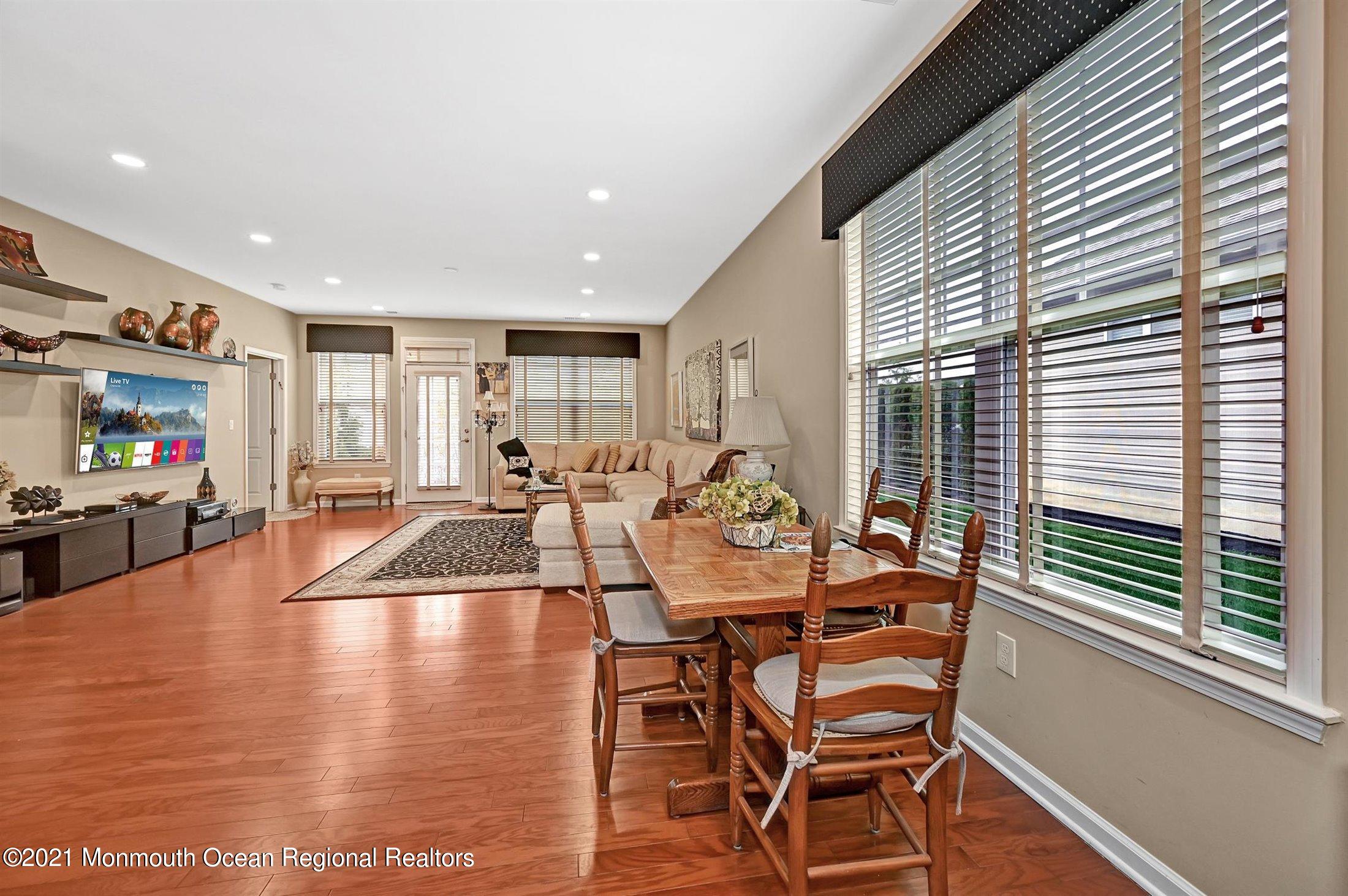 20 Denerail Road Manalapan, NJ 07726 - Photo 13 of 52 07-Kitchen