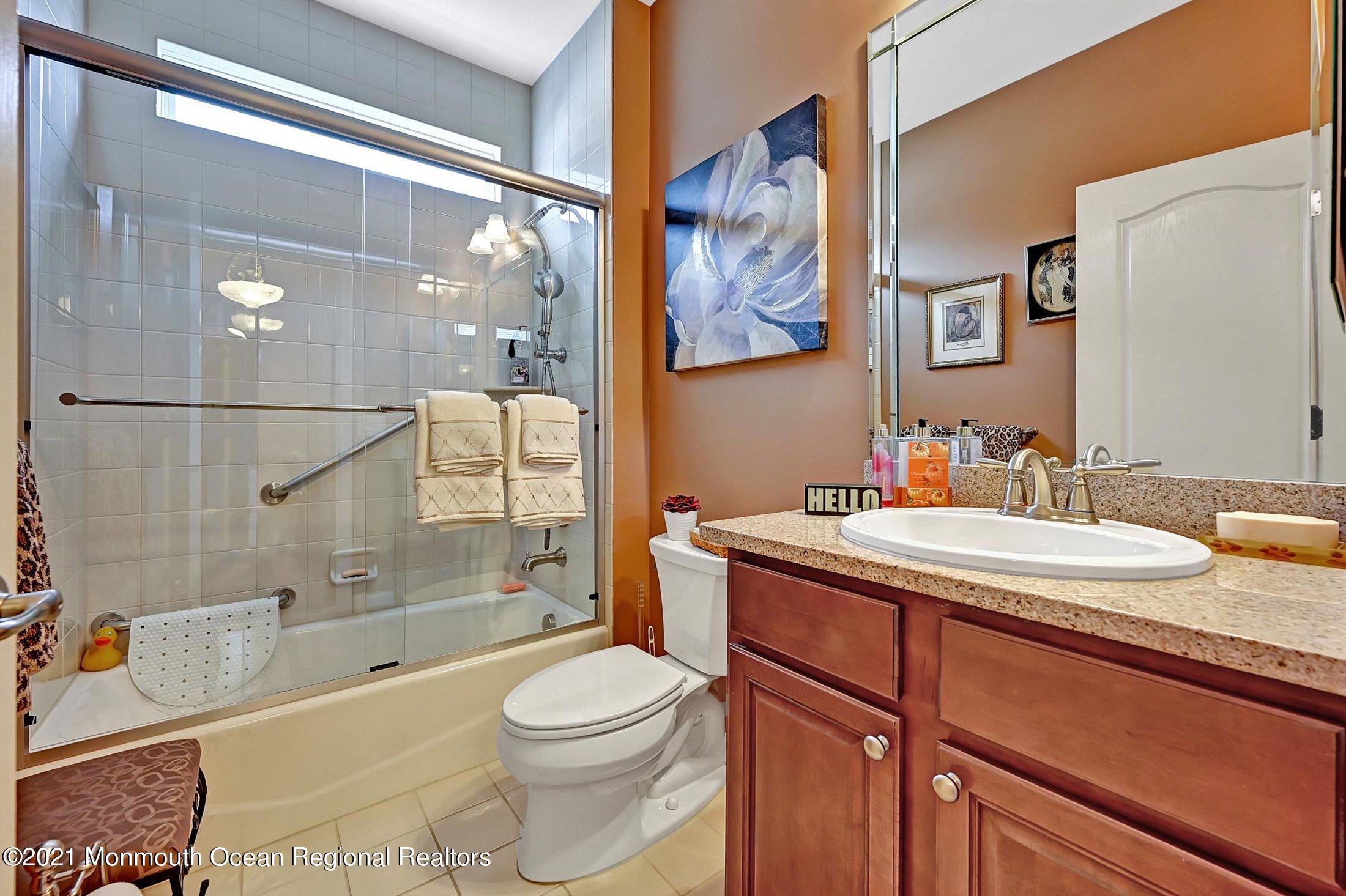 20 Denerail Road Manalapan, NJ 07726 - Photo 23 of 52 23-Full Bath