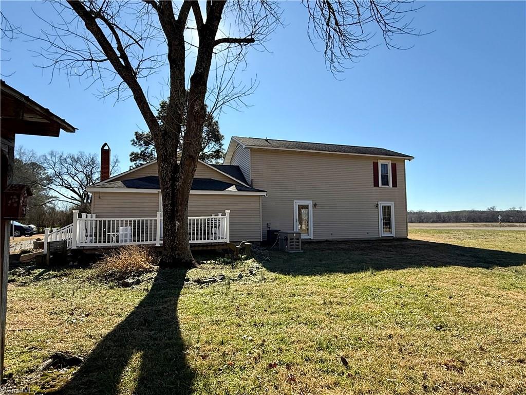 6942 Carbonton Road Sanford, NC 27330 - Photo 37 of 46
