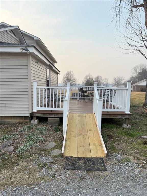 6942 Carbonton Road Sanford, NC 27330 - Photo 4 of 46