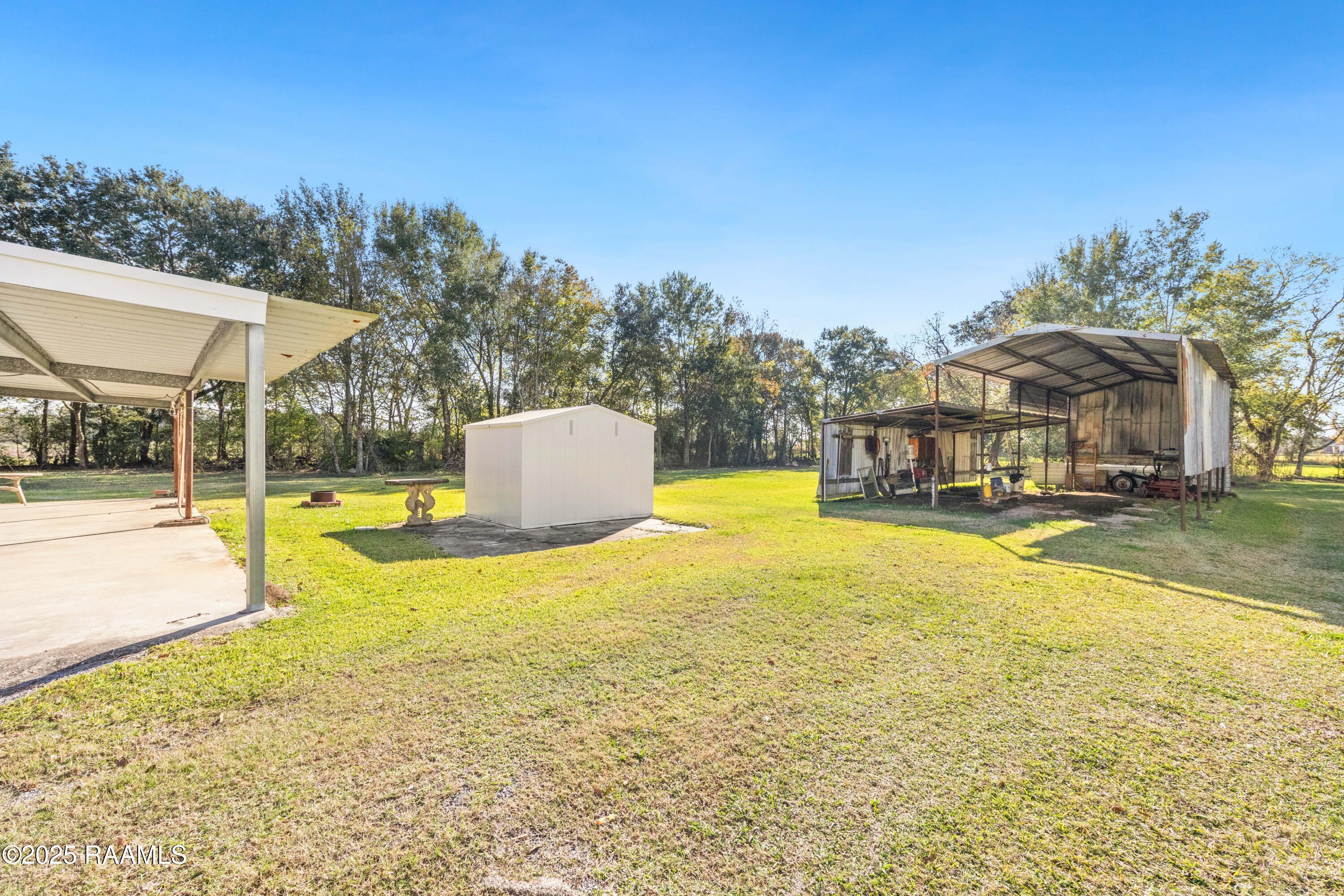 18331 Lois Street Kaplan, LA 70548 - Photo 13 of 43 18331Lois-10