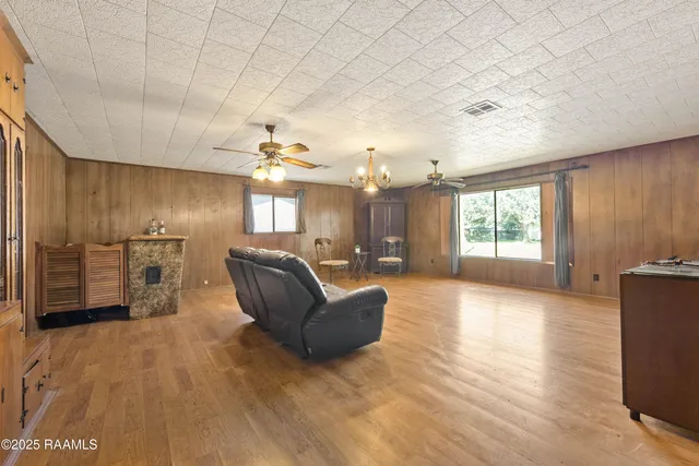 $129,000 | 18331 Lois Street, Kaplan, LA 70548