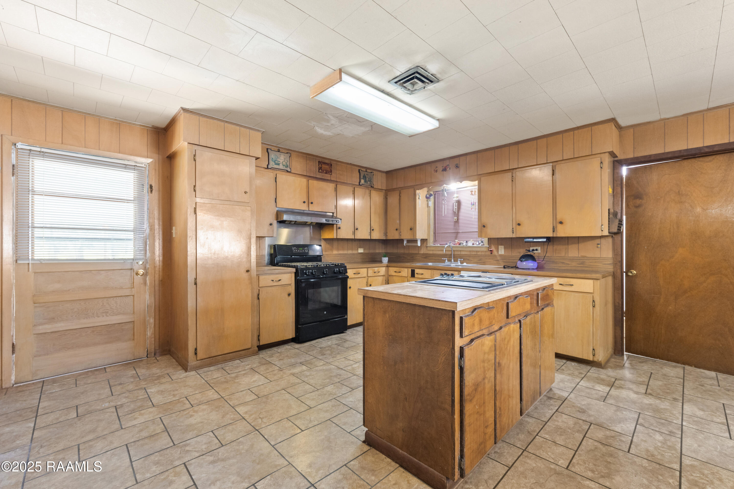 18331 Lois Street Kaplan, LA 70548 - Photo 25 of 43 18331Lois-28