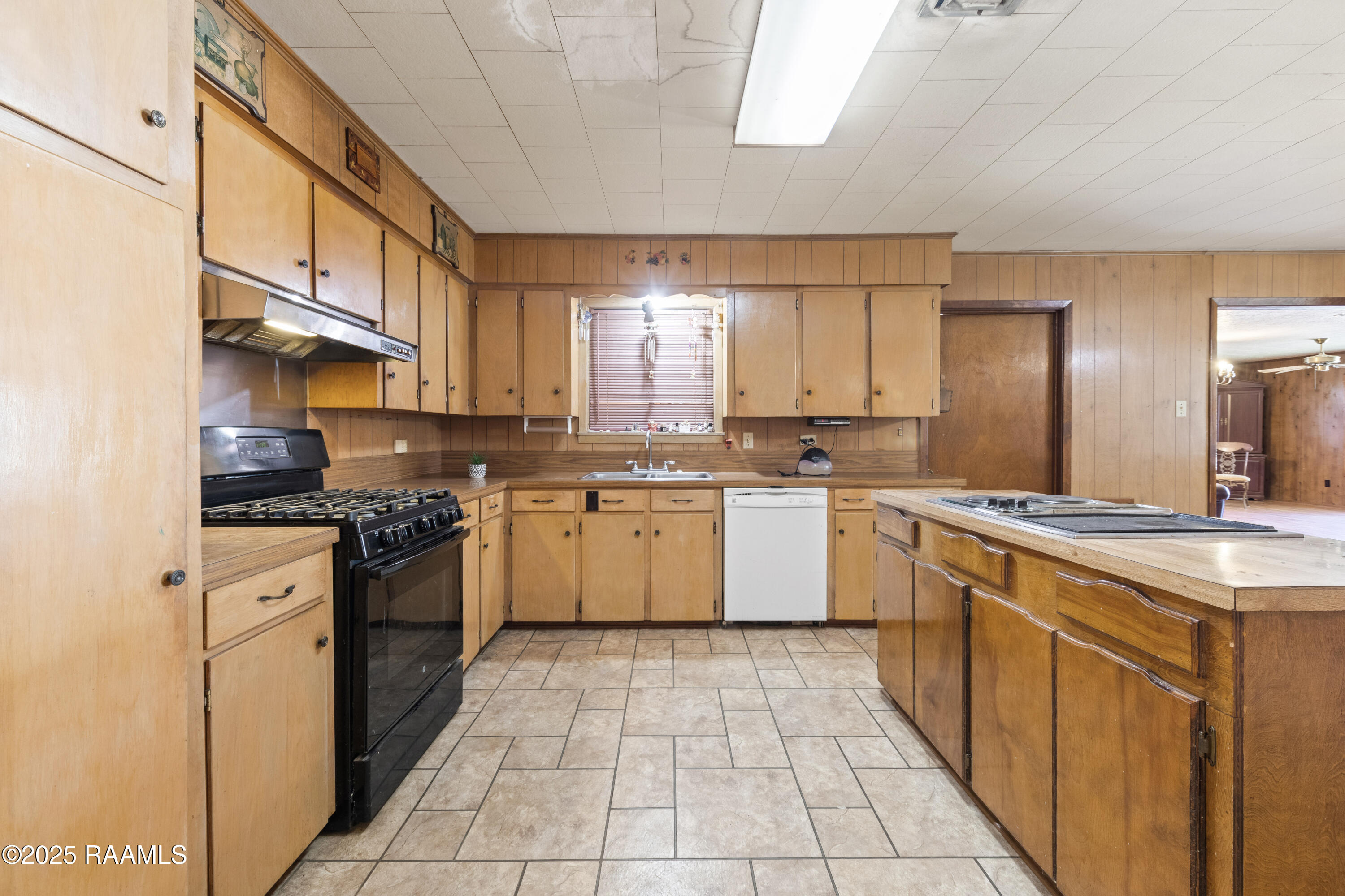 18331 Lois Street Kaplan, LA 70548 - Photo 26 of 43 18331Lois-31