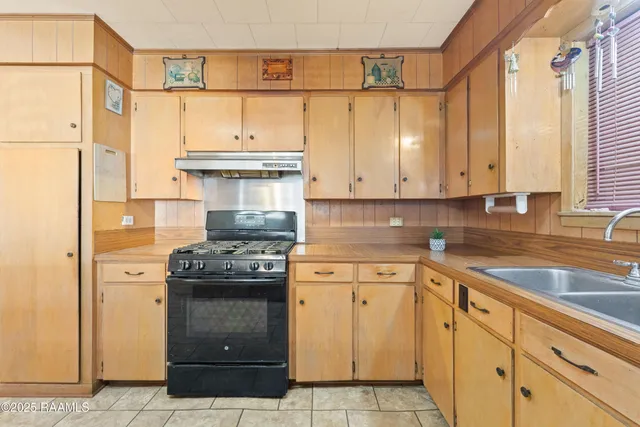 $129,000 | 18331 Lois Street, Kaplan, LA 70548